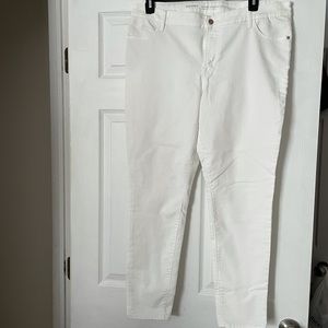 White jeggings